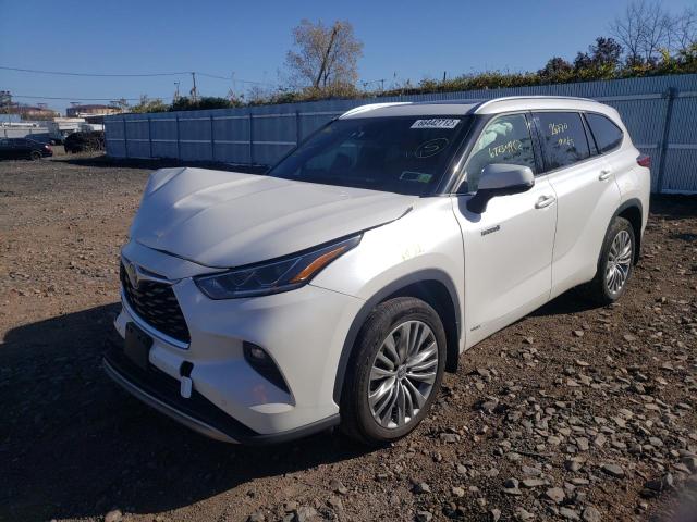 Photo 2 from auction – 2021 TOYOTA HIGHLANDER with VIN 5TDEBRCH0MS030432