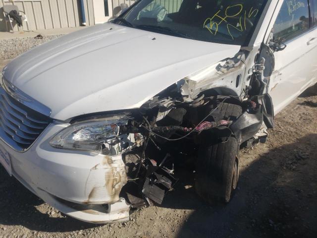 Photo 9 from auction – 2012 CHRYSLER 200 LX with VIN 1C3CCBAB1CN172212