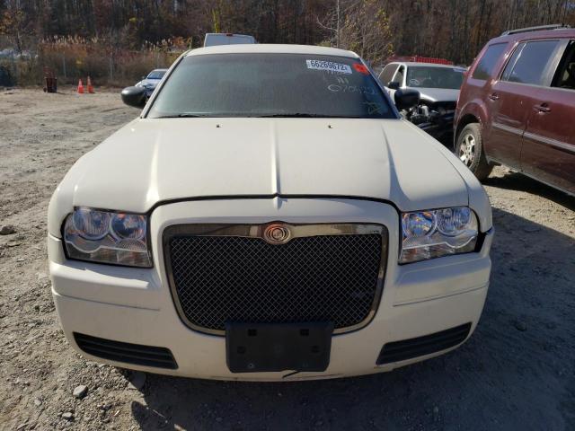 Photo 9 from auction – 2005 CHRYSLER 300 with VIN 2C3JA43R85H168415