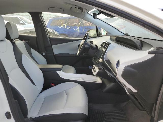 Photo 5 from auction – 2017 TOYOTA PRIUS with VIN JTDKARFU7H3039716