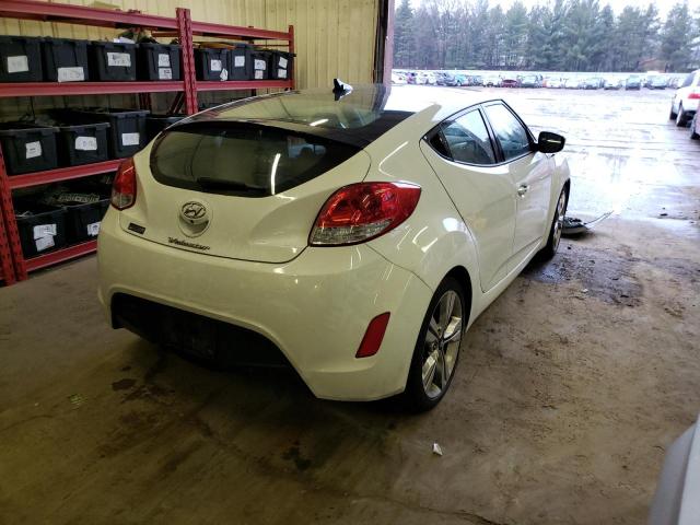 Photo 4 from auction – 2017 HYUNDAI VELOSTER with VIN KMHTC6AD2HU324401