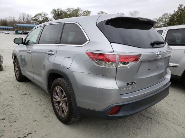 Photo 3 from auction – 2015 TOYOTA HIGHLANDER with VIN 5TDZKRFHXFS052907