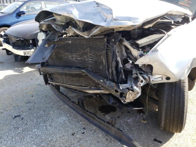 Photo 9 from auction – 2009 FORD ESCAPE LIM with VIN 1FMCU04G39KS12584