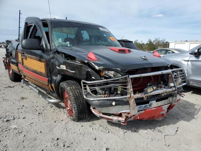 CHEVROLET SILVERADO 2004 with VIN 2GCEC19V141232134 - Photo from auction