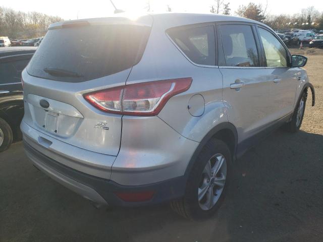 Photo 4 from auction – 2014 FORD ESCAPE SE with VIN 1FMCU9GX3EUE19139