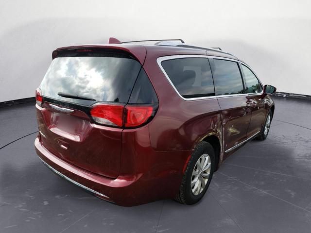 Photo 4 from auction – 2019 CHRYSLER PACIFICA T with VIN 2C4RC1BGXKR625156