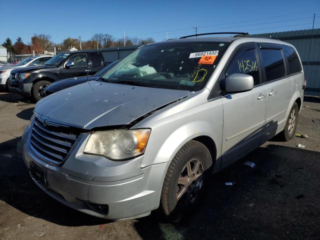 Photo 2 from auction – 2008 CHRYSLER TOWN & COU with VIN 2A8HR54P58R681943