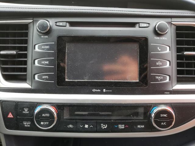 Photo 9 from auction – 2015 TOYOTA HIGHLANDER with VIN 5TDZKRFHXFS052907