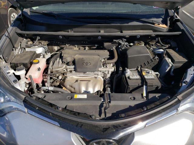 Photo 7 from auction – 2017 TOYOTA RAV4 LE with VIN 2T3BFREV9HW572644