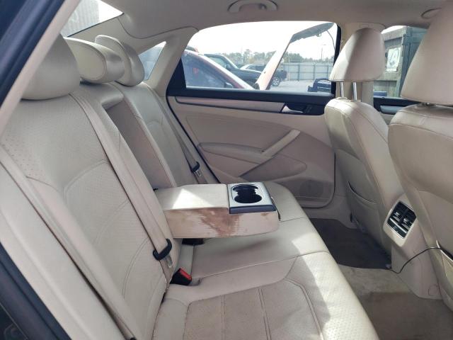 Photo 6 from auction – 2014 VOLKSWAGEN PASSAT SE with VIN 1VWBN7A34EC074245