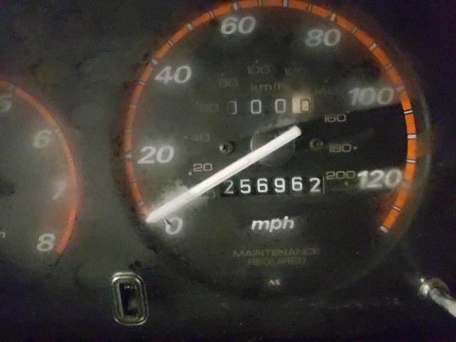 Photo 8 from auction – 2000 HONDA CR-V EX with VIN JHLRD1867YC003162