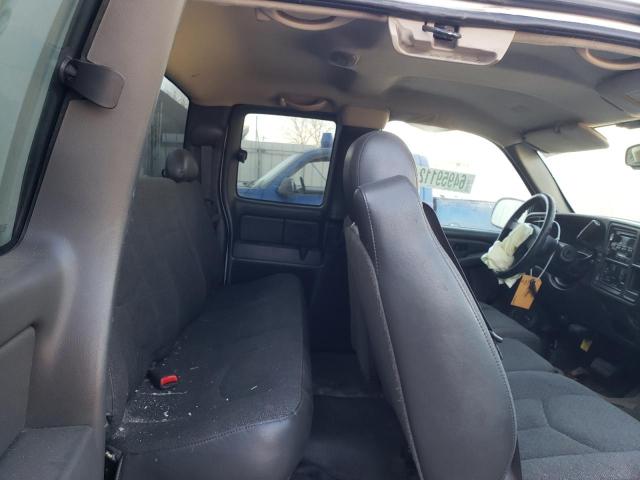 Photo 6 from auction – 2005 CHEVROLET SILV1500 2 with VIN 1GCEC19T95Z193140