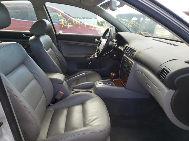 Photo 5 from auction – 2003 VOLKSWAGEN PASSAT with VIN WVWTH63B13P207188