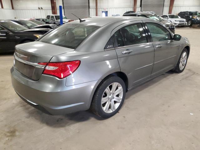 Photo 4 from auction – 2013 CHRYSLER 200 TOURIN with VIN 1C3CCBBB3DN656351