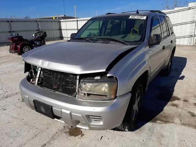 Photo 2 from auction – 2006 CHEVROLET TRAILBLAZE with VIN 1GNDT13S762129174