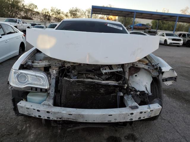 Photo 9 from auction – 2016 CHRYSLER 300C with VIN 2C3CCAEG7GH287007