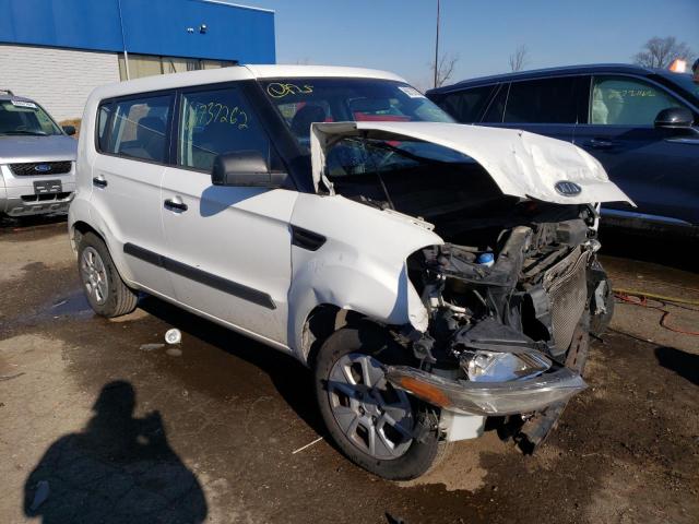 KIA SOUL 2011 with VIN KNDJT2A18B7302855 - Photo from auction