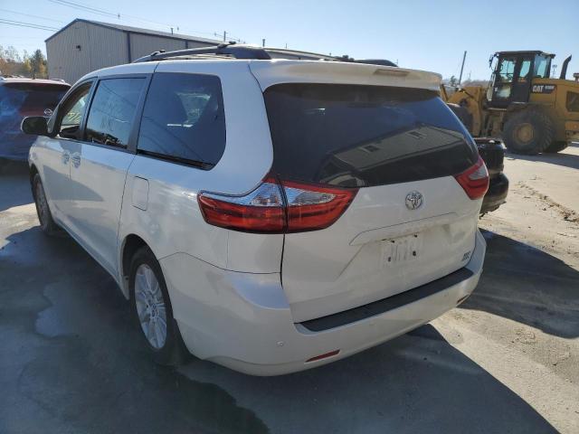 Photo 3 from auction – 2015 TOYOTA SIENNA XLE with VIN 5TDDK3DC2FS117277