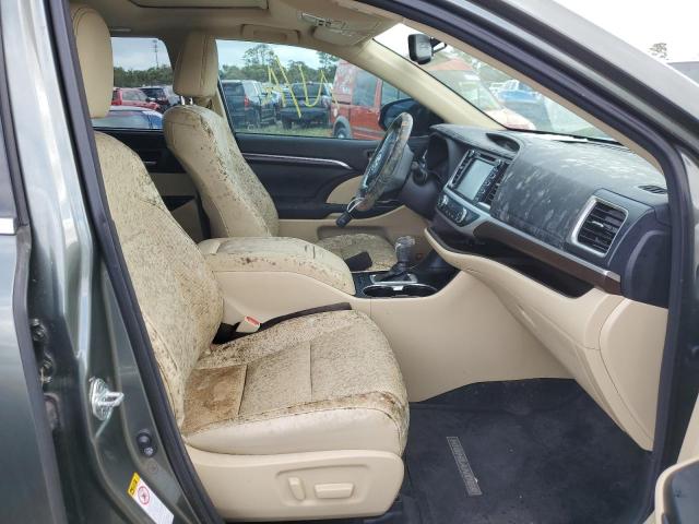 Photo 5 from auction – 2015 TOYOTA HIGHLANDER with VIN 5TDYKRFH1FS052581