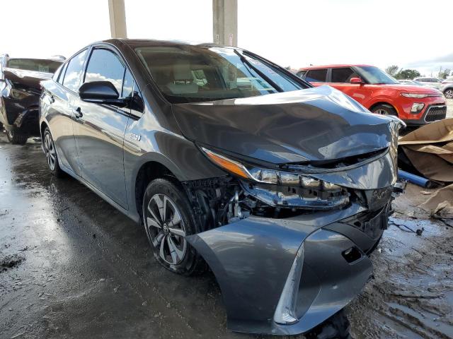 TOYOTA PRIUS PRIM 2017 with VIN JTDKARFP2H3064288 - Photo from auction