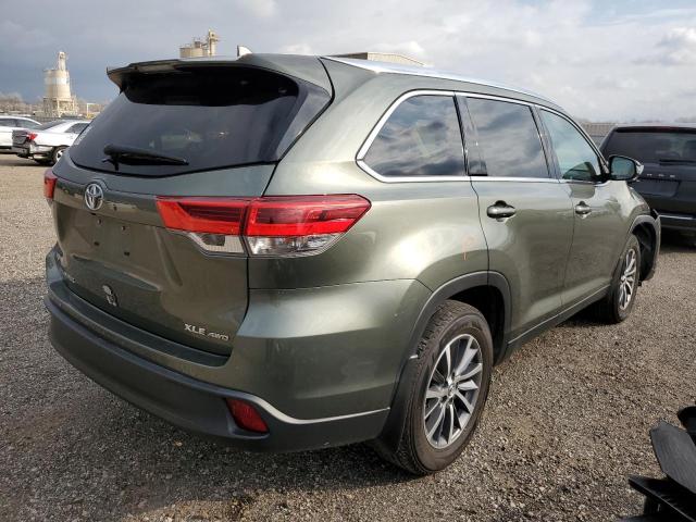 Photo 4 from auction – 2019 TOYOTA HIGHLANDER with VIN 5TDJZRFH7KS926133