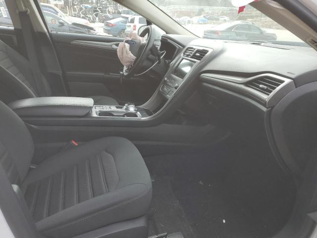 Photo 5 from auction – 2020 FORD FUSION SE with VIN 3FA6P0HD0LR145952