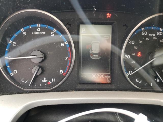 Photo 8 from auction – 2018 TOYOTA RAV4 ADVEN with VIN 2T3WFREV6JW413409