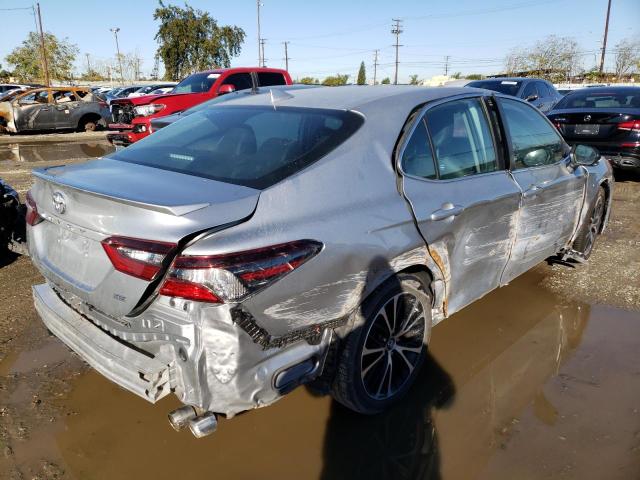 Photo 4 from auction – 2022 TOYOTA CAMRY SE with VIN 4T1G11AK2NU621978