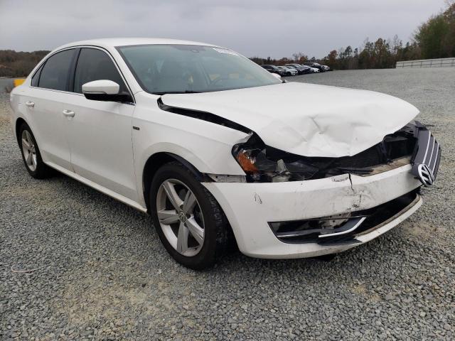 VOLKSWAGEN PASSAT S 2015 with VIN 1VWAS7A36FC111530 - Photo from auction