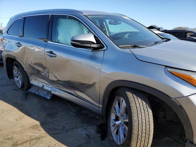 Photo 9 from auction – 2015 TOYOTA HIGHLANDER with VIN 5TDJKRFH5FS094429