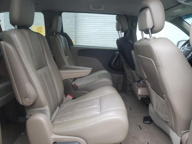 Photo 6 from auction – 2014 CHRYSLER TOWN & COU with VIN 2C4RC1BG4ER433865