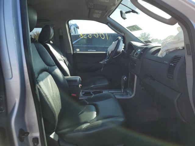 Photo 5 from auction – 2011 NISSAN PATHFINDER with VIN 5N1AR1NB1BC611971