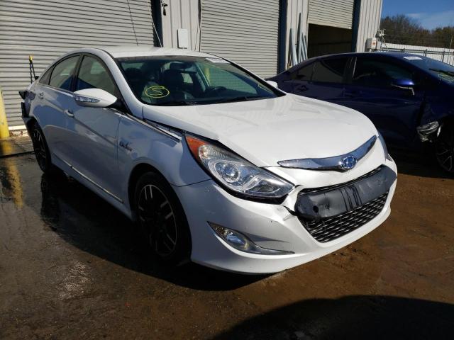 HYUNDAI SONATA HYB 2013 with VIN KMHEC4A47DA090555 - Photo from auction