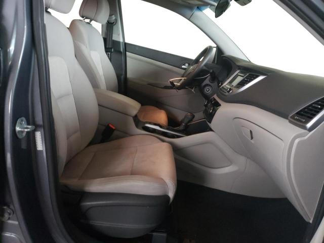 Photo 5 from auction – 2017 HYUNDAI TUCSON LIM with VIN KM8J3CA42HU585744