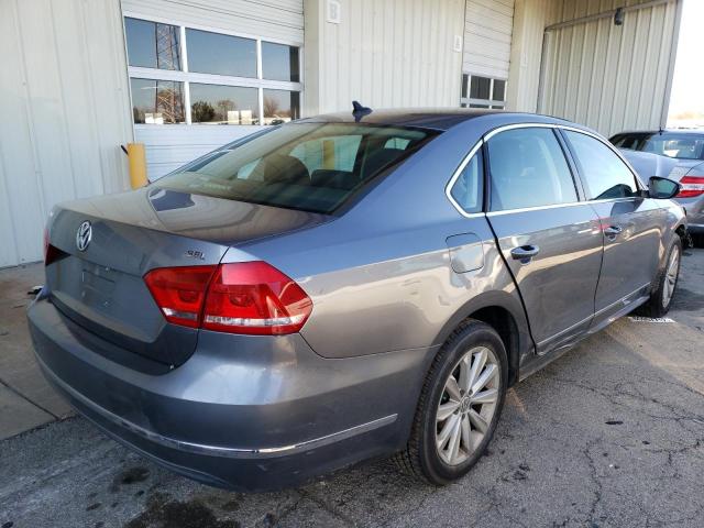 Photo 4 from auction – 2012 VOLKSWAGEN PASSAT SEL with VIN 1VWCH7A36CC072554