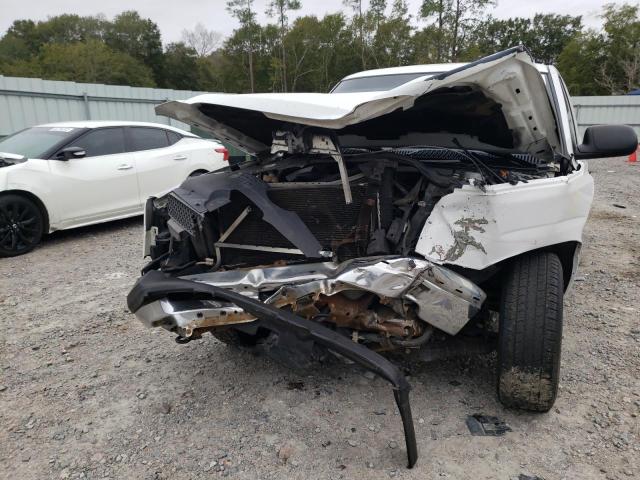 Photo 9 from auction – 2004 CHEVROLET SILVERADO with VIN 2GCEC19V841411917