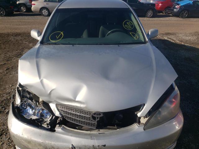 Photo 7 from auction – 2003 TOYOTA CAMRY LE with VIN 4T1BF30KX3U043604