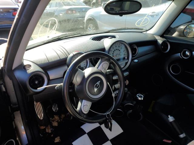 Photo 9 from auction – 2009 MINI COOPER S with VIN WMWMF73549TT96684