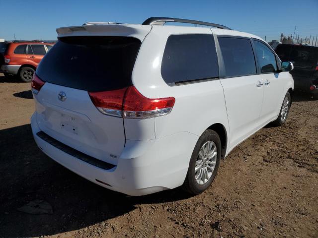 Photo 4 from auction – 2012 TOYOTA SIENNA XLE with VIN 5TDYK3DC2CS262476