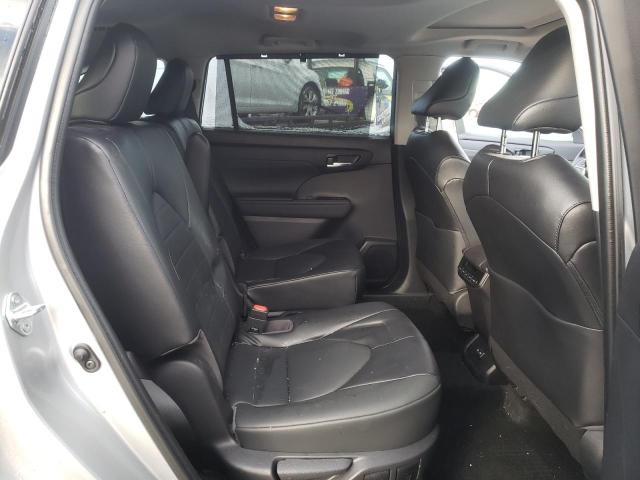 Photo 6 from auction – 2022 TOYOTA HIGHLANDER with VIN 5TDHBRCH4NS540006