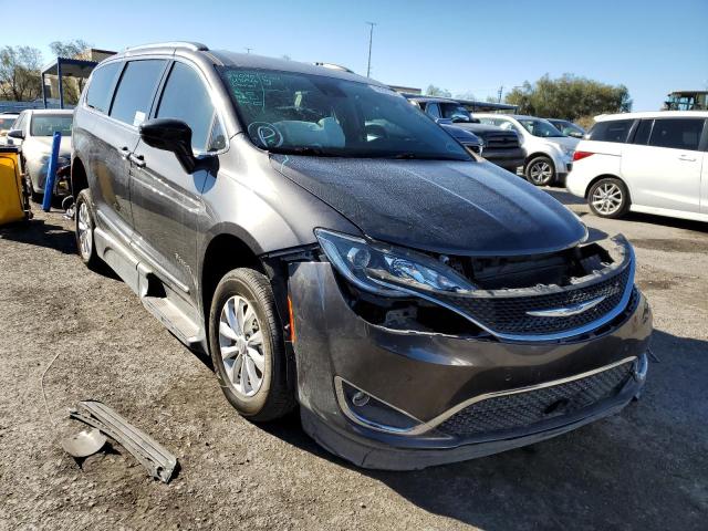 CHRYSLER PACIFICA T 2018 مع رقم تعريف المركبة 2C4RC1BG1JR117785 - صورة من المزاد