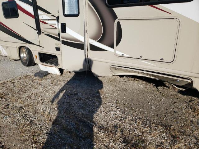 Photo 9 from auction – 2019 FORD ECONOLINE with VIN 1FDXE4FS2KDC13023