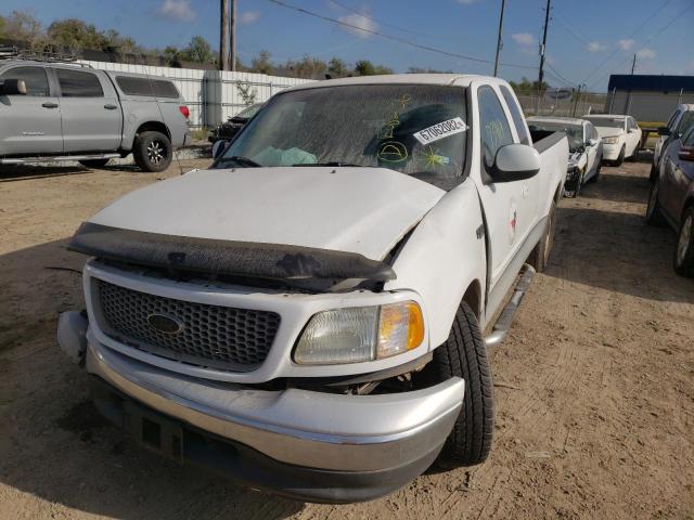 Photo 2 from auction – 2002 FORD F150 with VIN 1FTRX17282KE08236