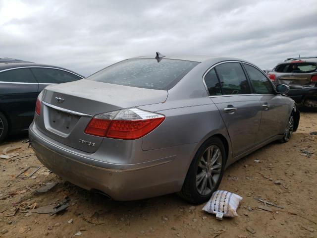 Photo 4 from auction – 2011 HYUNDAI GENESIS 3. with VIN KMHGC4DE8BU121448