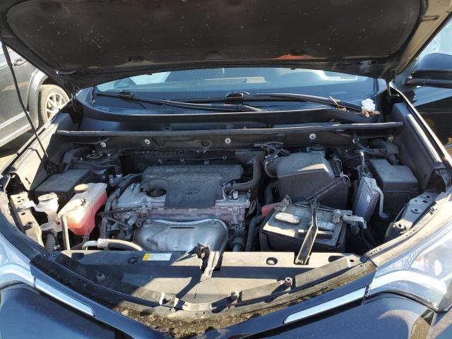 Photo 7 from auction – 2018 TOYOTA RAV4 LE with VIN 2T3ZFREV4JW493998