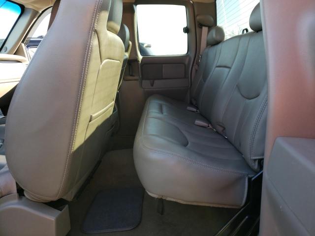 Photo 6 from auction – 2005 GMC NEW SIERRA with VIN 1GTEK19B85E207563