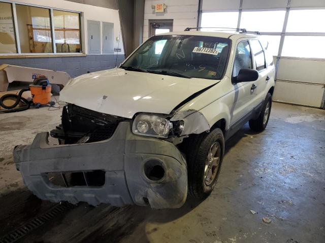 Photo 2 from auction – 2005 FORD ESCAPE XLT with VIN 1FMYU93165KA87698