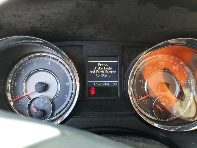 Photo 8 from auction – 2016 CHRYSLER TOWN & COU with VIN 2C4RC1CG7GR238604