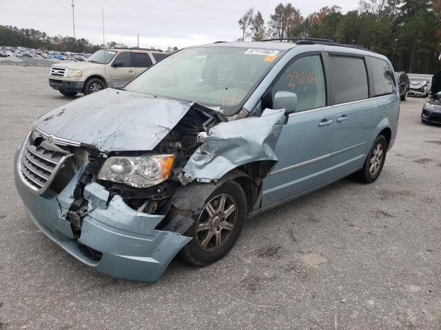 Photo 2 from auction – 2010 CHRYSLER TOWN & COU with VIN 2A4RR5DXXAR452198