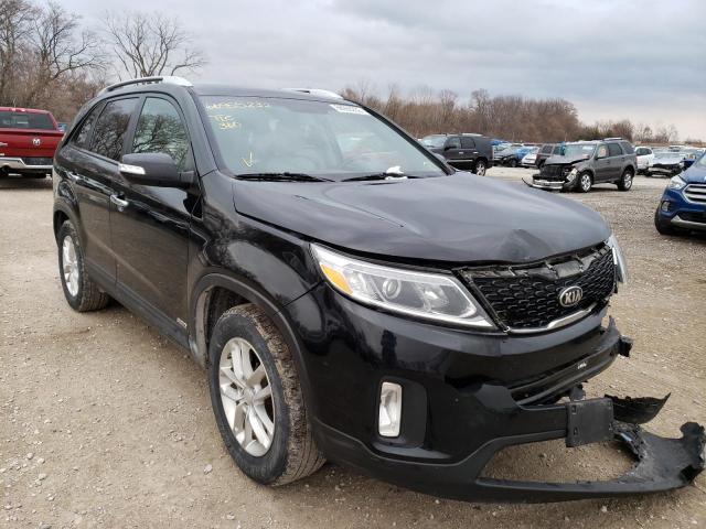 KIA SORENTO LX 2015 with VIN 5XYKTCA66FG573931 - Photo from auction